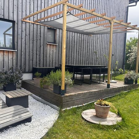 Moderne Ferienwohnungen Mit Designbad Petting ภายนอก รูปภาพ
