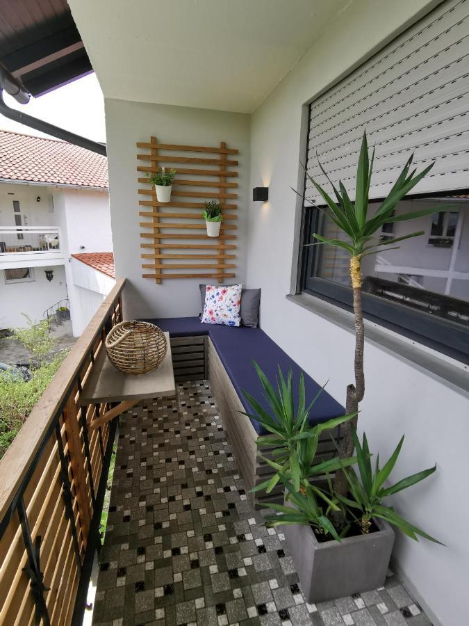 Moderne Ferienwohnungen Mit Designbad Petting ภายนอก รูปภาพ